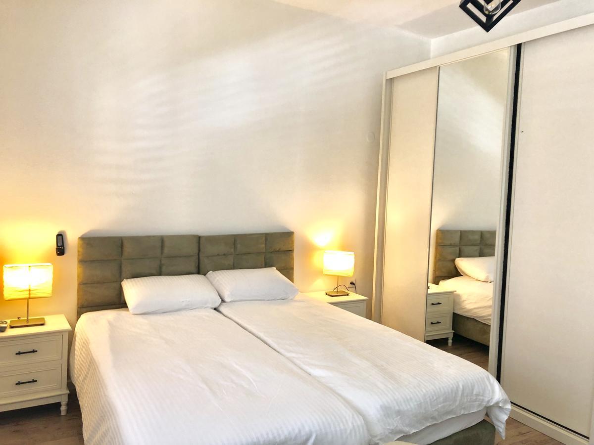 Studio Apartment In Bat-Yam Бат Ям Екстериор снимка
