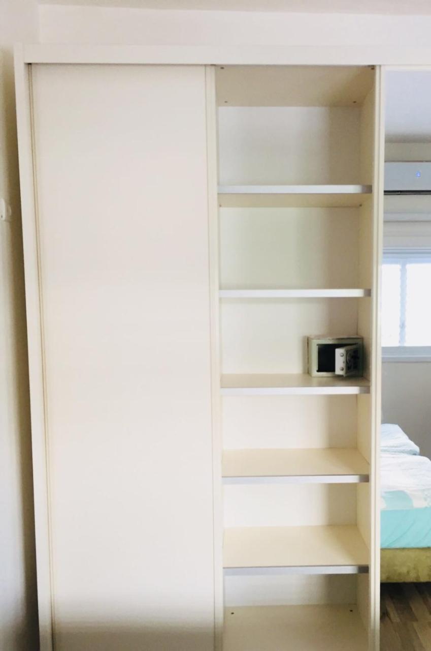 Studio Apartment In Bat-Yam Бат Ям Екстериор снимка
